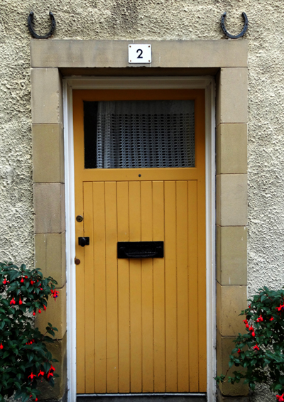 Scotland doors06